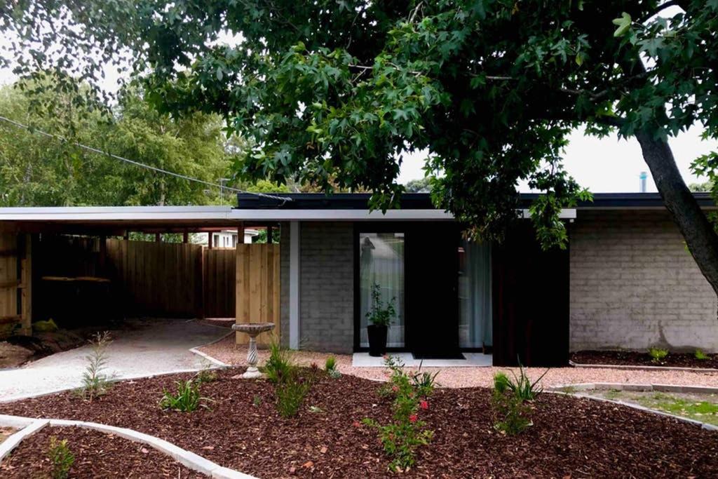 The Snug Premium 1Br Self Contained Apartment Free Netflix Korumburra Luaran gambar